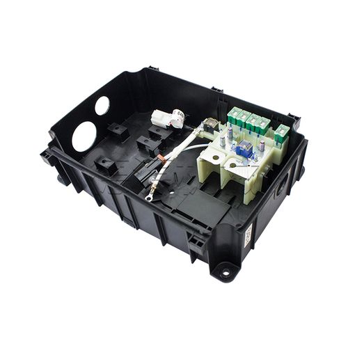 车用小电器盒_汽车电源盒